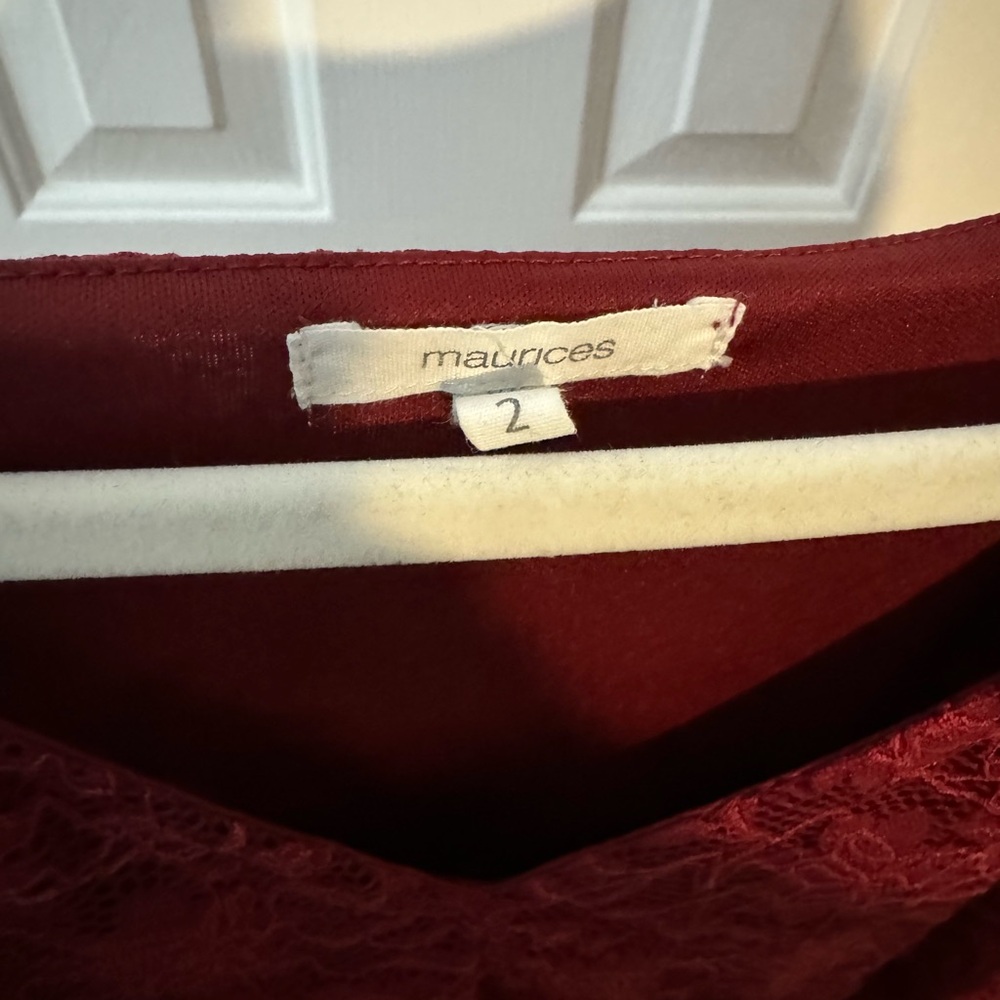 Maurice’s Red Wine lace long sleeve sheer arm peplum top plus 2x - Picture 5 of 7